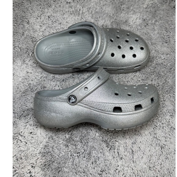 CROCS Shoes - Crocs Classic Platform Clog Glitter Silver Sparkle Womens Size 7 Platform Shoes